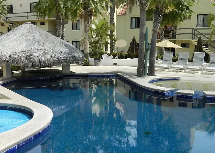 Club La Costa Zone Beautiful 1 Bedroom Across From The San Jose del Cabo